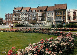 Delcampe - Belgique - Zeebrugge - Avenue Baron De Maere - Baron De Maerelaan - Carte Dentelée - CPSM Grand Format - Carte Neuve - V - Zeebrugge