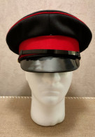 Delcampe - Casquette De  L Armée Anglaise  Corps Royal - Uniform
