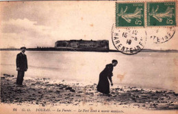 Delcampe - 17 - Charente Maritime -  FOURAS  Les BAINS - La Fumée - Le Fort Enet A Marée Montante - Fouras-les-Bains