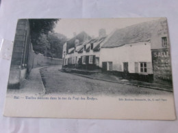 Delcampe - 103-3-25          HAL   Vieilles Maisons Dans La Rue Du Pont Des Arches - Halle