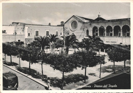 Delcampe - De296 Cartolina  Manfredonia Piazza Del Popolo  Provincia Di Foggia - Foggia