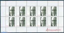 Delcampe - Germany, Federal Republic 1999 Gustav Heinemann M/s, Mint NH, History - Politicians - Unused Stamps