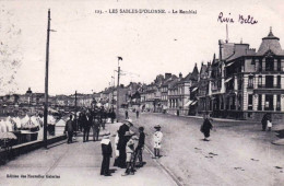 Delcampe - 85 - Vendée -  LES SABLES D'OLONNE -  Le Remblai - Sables D'Olonne