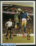 Delcampe - Antigua & Barbuda 1982 WC Football S/s, Mint NH, Sport - Football - Antigua E Barbuda (1981-...)