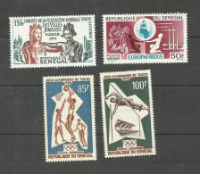 Delcampe - Sénégal Poste Aérienne N°41 à 44 Neufs Avec Charnière* Cote 11.80€ - Senegal (1960-...)