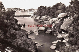 Delcampe - CPSM TREGASTEL - COTES D'ARMOR - L'ANSE DES TRAOUIROS - Trégastel