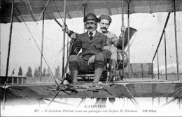 Delcampe - Cpa AVIATION < L'AVIATEUR PARISOT AVEC UN PASSAGER SUR UN BIPLAN H. FARMAN - Flieger