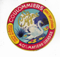Delcampe - ANCIENNE ETIQUETTE DE  FROMAGE COULOMMIERS LE CYGNE BEGUIN PRIN AUBIGNY AUBE - Formaggio