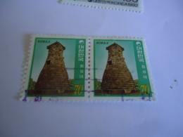 Delcampe - KOREA  SOUTH PAIR  USED STAMPS MONUMENTS - Korea, South