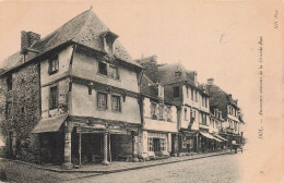 Delcampe - 35 DOL DE BRETAGNE MAISONS ANCIENNES DE LA GRANDE RUE - Dol De Bretagne