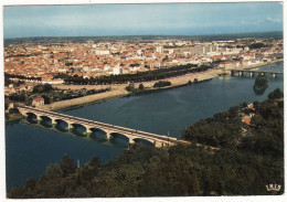 Delcampe - 42 ROANNE **Vue Aérienne, Le Pont De Chemin De Fer Et Le Pont Du Coteau Sur La Loire** - Roanne