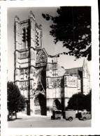 Delcampe - CPM La Cathedrale - Kerken En Kathedralen