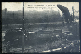 Delcampe - Cpa Du 49  Angers La Maître Ecole Déraillement Express En 1908 Venant Poitiers - Vue De La Machine Renversée JU25-124 - Angers