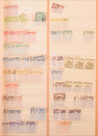 Delcampe - O Csehszlovákia Régi átnézetlen Sok Példányos Előrendező / Tízes Rendező 1919-1940 Rendező Berakóban, Több Ezer Bélyeg - Altri & Non Classificati