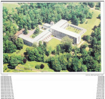 Delcampe - Carte ( Format 15 X 10,5 Cm ) De Poissy Foyer De Charité De La Part Dieu   ( Recto Verso ) - Poissy