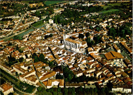 Delcampe - Cpsm    Vue Aérienne De Condom En Armagnac         AA446 - Condom