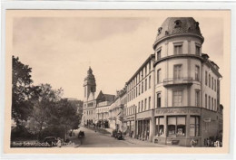 Delcampe - 39093345 - Bad Schwalbach. Neustrasse Mit Victoria-Apotheke Ungelaufen  Sehr Gut Erhalten. - Bad Schwalbach