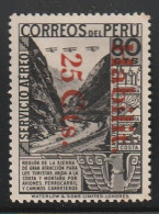 Delcampe - PEROU - Poste Aérienne N°32 ** (1937) 25c Sur 80c Noir - Peru