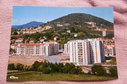 Delcampe - D 04 - Manosque - Nouvelle Cité. Immeuble "provençal" - Manosque