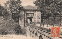 Delcampe - [-20%] FRANCE - Longwy Haut - La Porte De France - Picard Frères Bazar Longwy-Bas - Animé - Carte Postale Ancienne - Longwy