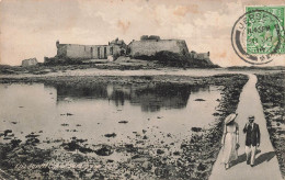 Delcampe - [-20%] ROYAUME-UNI - Elizabeth Castle - Jersey - General View - Animé - Carte Postale Ancienne - Sonstige & Ohne Zuordnung