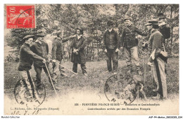 Delcampe - AVPP4-0200-METIER - Frontière Franco-suisse - Douaniers Et Contrebandiers - Polizei - Gendarmerie