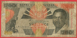 Delcampe - Tanzanie - Billet De 200 Shilingi - Ali Hassan Mwinyi - Non Daté (1993) - P25 - Tanzanie