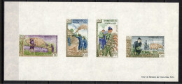 Delcampe - Royaume Du Laos 1963, Fight Against Hunger **, MNH, S/S (Yellow Gum) - Laos