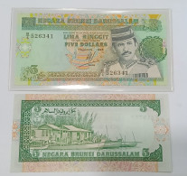 Delcampe - Brunei Darussalam  5 Ringgit 1989-1995 3nd Series P-14 UNC - Brunei