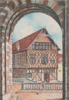 Delcampe - JOIGNY ,LA MAISON DE BOIS ET PORTE SAINT JEAN ,CARTE ILLUSTREE COULEUR      REF 91836 - Joigny