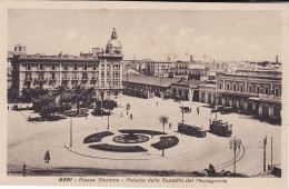 Delcampe - #BARI: PIAZZA STAZIONE- PALAZZO GAZZETTA DEL MEZZOGIORNO - Bari