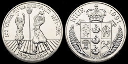 Delcampe - Niue 5 Dollar 1991- 100 Years Of Basketball 1891-1991 - Niue