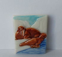 Delcampe - FEVE - FEVES -  "LES ROIS DU PÔLE 1993"  -  PHOQUES -  MORSES - Tiere