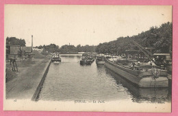 Delcampe - DOM078    CPA  EPINAL (Vosges)  Le Port  - Péniches  (2)  ++++ - Epinal