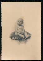 Delcampe - BABY   FOTOKAART. 17 X 12 CM - Babies