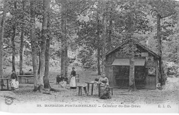 Delcampe - BARBIZON FONTAINEBLEAU - Carrefour Du Bas Bréau - Très Bon état - Barbizon