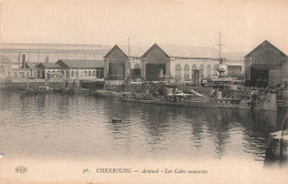 Delcampe - [-20%] FRANCE - Cherbourg - Arsenal - Les Cales Couvertes - Carte Postale Ancienne - Cherbourg