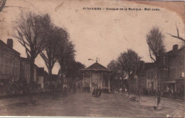 Delcampe - CPA - 45 - PITHIVIERS - Le Kiosque - Mail Ouest - Pithiviers