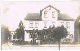 Delcampe - Foto-AK Seesen, Lautenthaler Straße Mit Gebäude Seesener Beobachter 1909 - Seesen