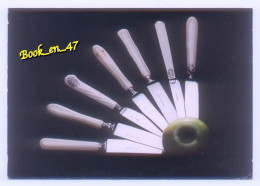 Delcampe - {97298} 63 Puy De Dôme Thiers, Maison Des Couteliers, Couteaux De Table Du XIXè Siècle Aux Manches En Ivoire - Kunsthandwerk