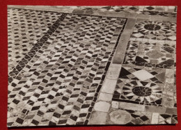 Delcampe - CPM - Basilique De St Benoît Sur Loire -(Loiret) Mosaïque Du Sanvtuaire : Détail - Chatellerault