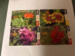 Delcampe - - 85 - Uruguay Flower 4 Different Phonecards - Uruguay