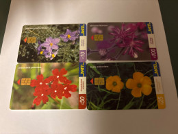 Delcampe - - 85 - Uruguay Flower 4 Different Phonecards - Uruguay