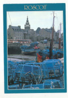 Delcampe - CPSM / CPM 10,5 X 15 Finistère ROSCOFF Rosko Les Casiers à Langouste Sur Le Port - Roscoff