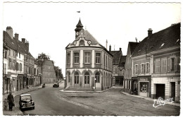 Delcampe - 28 - B26286CPSM - CHATEAUNEUF EN THYMERAIS - L' Hotel De Ville - Traction - Très Bon état - EURE-ET-LOIR - Châteauneuf