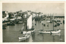 Delcampe - Douarnenez - Vue Générale Sur Le Port    Q 722 - Douarnenez