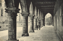 Delcampe - LAON - PALAIS DE JUSTICE ( GALERIES DE L'ANCIEN CLOITRE ) - Laon