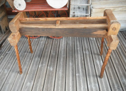 Delcampe - Casse Fibre - BRAQUE à Broyer Pour Que Le Chanvre Se Détache De L'écorce  (Art Populaire Début 20eS) - Herramientas Antiguas