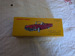 Delcampe - Dinky Toys Atlas  Ford Thunderbird Cabriolet Avec Conducteur - Dinky