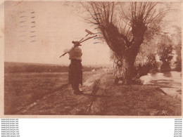 Delcampe - P13- E. ADAN - LE PAYSANS - LA FIN DE LA JOURNEE - EDITE PAR L ' ENTR ' AIDE UNIONISTE  - ( 2 SCANS ) - Scouting